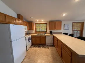 Lake Front Home-Your Fishing & Snowmobile Retreat! - Image 4