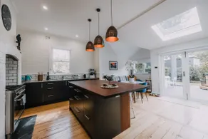 Villae Montae: Blackheath Cottage *Cedar Hot Tub* - Image 3