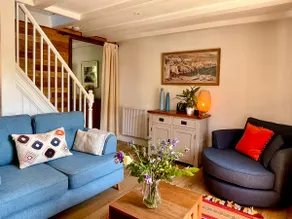 ⭐️Cosy 2 bedroom cottage with terrace on cliff edge - Image 4