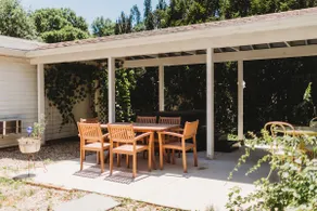 Family house by beach & dunes - Image 2