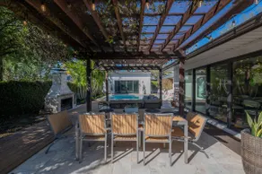 Luxe Tampa Villa | Guest House with Resort Vibes - Image 4