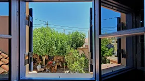 Traditional stone house with private patio - Image 4