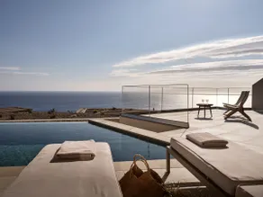Yoma Cove Suites, Junior Suite - Image 2