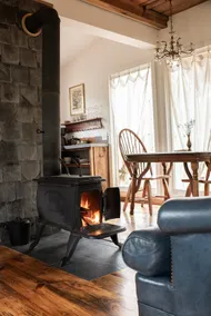 Cozy Nashville Cabin in Woods w/ Spa - Image 4