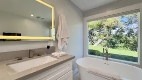 City & Ocean Views | Brentwood | 3 BR Suite - Image 3