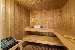 Pet Friendly Cabin w/Hot Tub, Sauna & Game Rooms - Image 5
