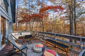 Pet Friendly Cabin w/Hot Tub, Sauna & Game Rooms - Image 3