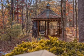 Pet Friendly Cabin w/Hot Tub, Sauna & Game Rooms - Image 4