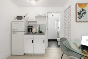 Exquisite apartment in Miami Beach - Image 3