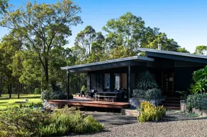 Wine Down Estate, 8 bedroom with resort style Pool - Image 2