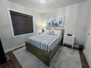Stylish main floor suite with private entry! - Image 3