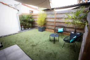 La Suite des Jardins Secrets · Spa Apartments Dijon - Image 3