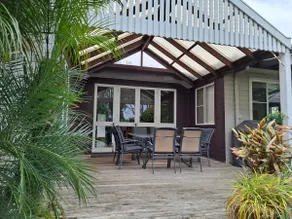 Lucy's Escape - Amazing garden oasis, fully secure for dogs - Image 2