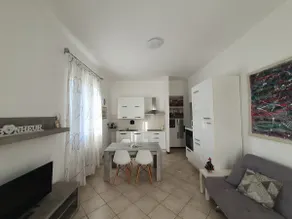 Apartment in Parabiago Station 2nd Floor - Image 2