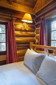 Romantic Log Cabin, Large Stone Wood Fireplace - Image 2