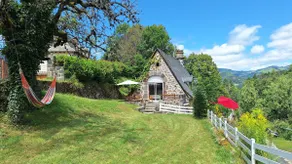 Cozy Auvergne house with fireplace - Image 2