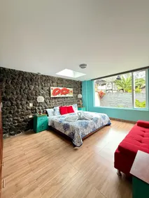 House with Private Heated Pool - Image 2