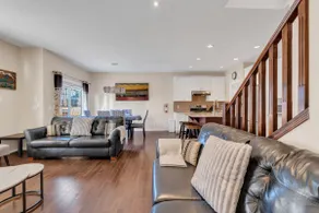 Top Panorama Hills |King Bed| AC | Near YYC - Image 4
