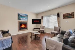 Top Panorama Hills |King Bed| AC | Near YYC - Image 3
