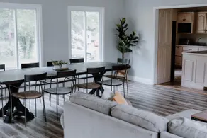 Bright and Spacious Maple Fork - Image 2