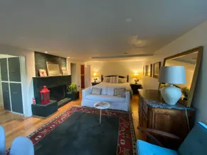 Studio Retreat in the City - Image 3
