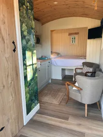 Primrose Cabin - York - Image 3