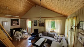 Idyllic guesthouse on farm with boat rental - Image 3