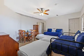 Peaceful 2BR Farm Stay - 10 Min To Grand Park - Image 4