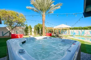 Entertainer’s Retreat | Pool, Hot Tub & Mini Golf! - Image 5