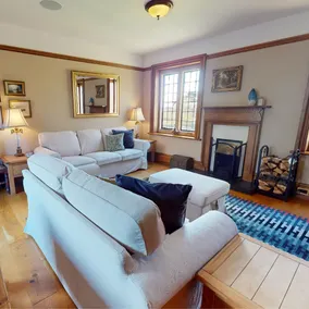 3 Bed Apartment Sleeps 6 Country House in Warwick - Image 4
