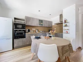 Quiet, air-conditioned 4-person apartment in Sauternes - Image 3