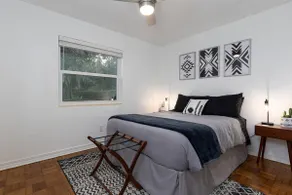 3 Bed MidCentury Modern by Duckpond Downtown! - Image 3