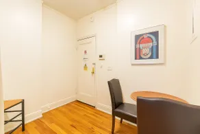 Beautiful Modern Upper East Side Studio Apartment - Image 5