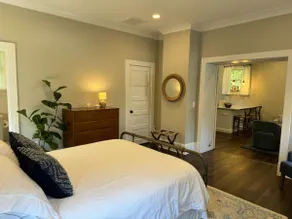 Backyard Bungalow in Leesburg - Image 3