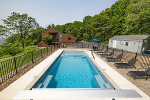 Mountain Retreat  ★ HEATED POOL ★  Amazing Views! - Image 2