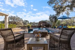 Farmhouse w/pool close to springs & horse shows - Image 5