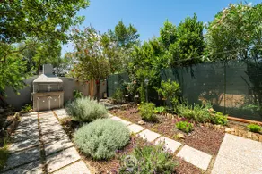Estay - Grace's House - AirCon - WiFi - BBQ - Image 4