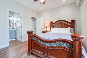 2/2 entire house near all attractions in San Diego - Image 2