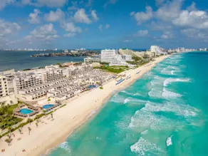 Amazing Caribbean ocean view 4br. right on the beach - Image 3