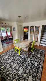 Home walkable to Town & Beach, near Golf & Skiing! - Image 4