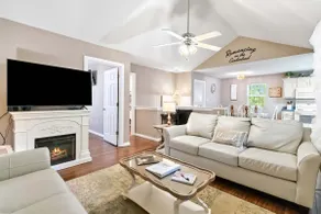 Welcome to “Romancing On The Cumberland” – Your Perfect Romantic Getaway! - Image 4