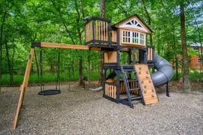 Private Pool / Steps from Dining, Shops & Brewery / Hot Tub / Arcade / Playset - Image 3