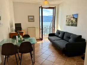 Villa Ottolini right on the lake with balcony - Image 5