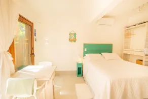 Luxury Studio 2, Two Blocks from the Sea. Beach Service - Image 5