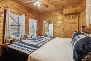 Classic Cabin w/ Hot Tub, Minutes from Dollywood - Image 3