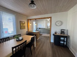 The Lazy Loon: Backyard+Walkable+Sauna+4BR - Image 3