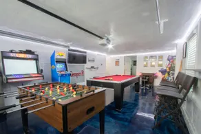 Marine Oasis, Elite Entertainment, Comfort, Arcade - Image 2