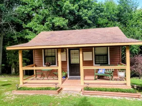 Cozy Luxury Cabin | Couples Escape in the Ozarks - Image 3