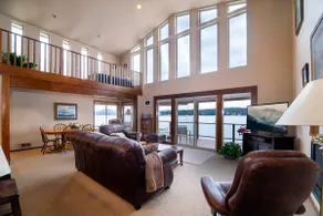 Nana's Lake House - Diamond Lake - Newport, WA - Image 4
