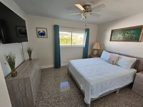 Pet Friendly Waterfront Property features 3 homes (Duplex & Single Family) - Image 4